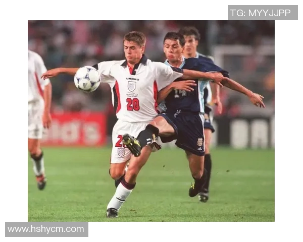 天下足球十大球星球鞋盘点 足坛巨星专属战靴大揭秘 天下足球十大球星球鞋盘点 足坛巨星专属战靴大揭秘