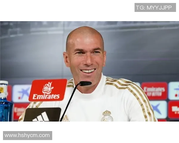 足球球星女儿的男朋友身份曝光 引发网友热议与关注 足球球星女儿的男朋友身份曝光 引发网友热议与关注